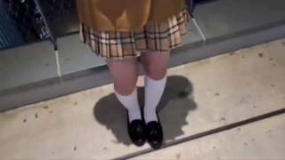 -zipai-【偷拍】酒店偷拍性感漂亮的小美女被情人操完后自己玩手机,妹子生气了,想干时不让操了